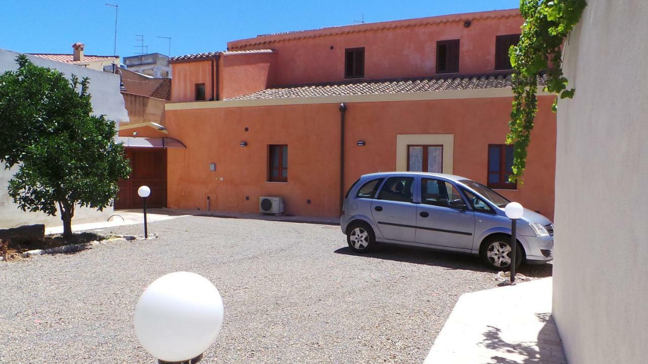 B&B Antica Villa Quartu Sant'Elena Exterior photo