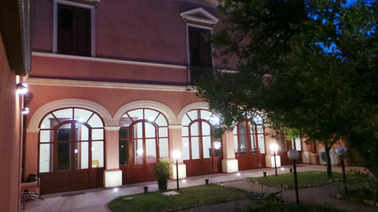 B&B Antica Villa Quartu Sant'Elena Exterior photo