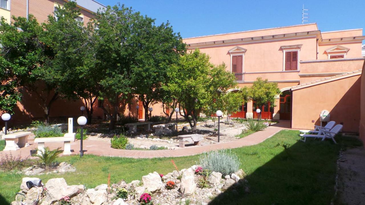 B&B Antica Villa Quartu Sant'Elena Exterior photo